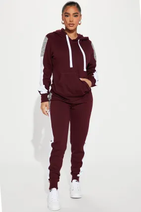 Analissa Jogger - Maroon