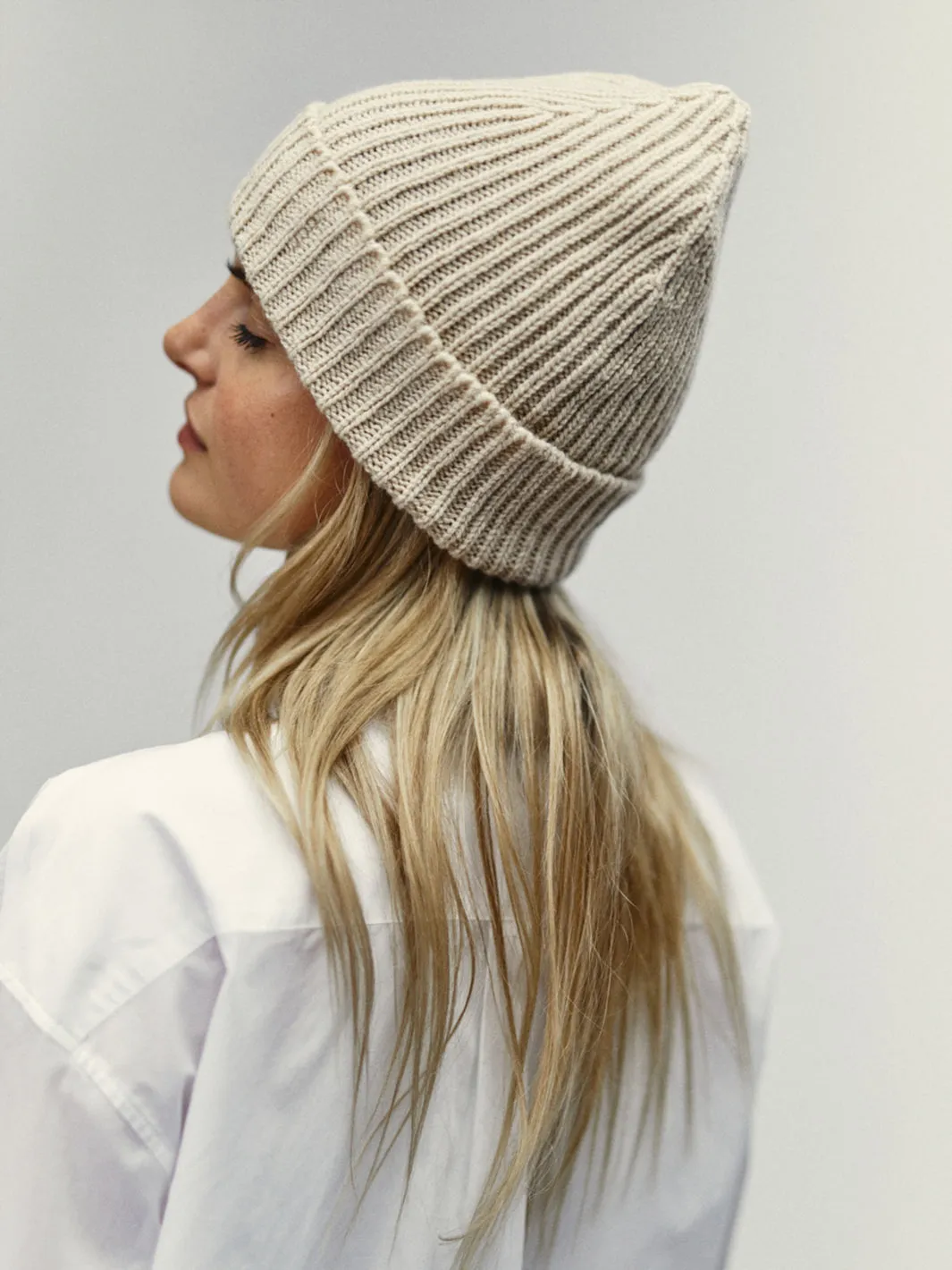 Beanie In Soft Recycled Cashmere Mix