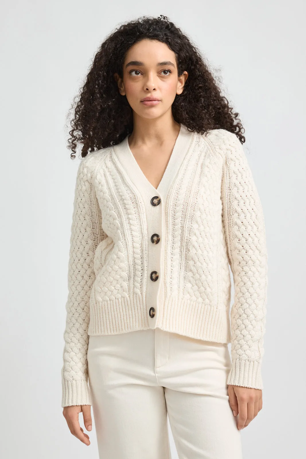 CABLE CARDIGAN