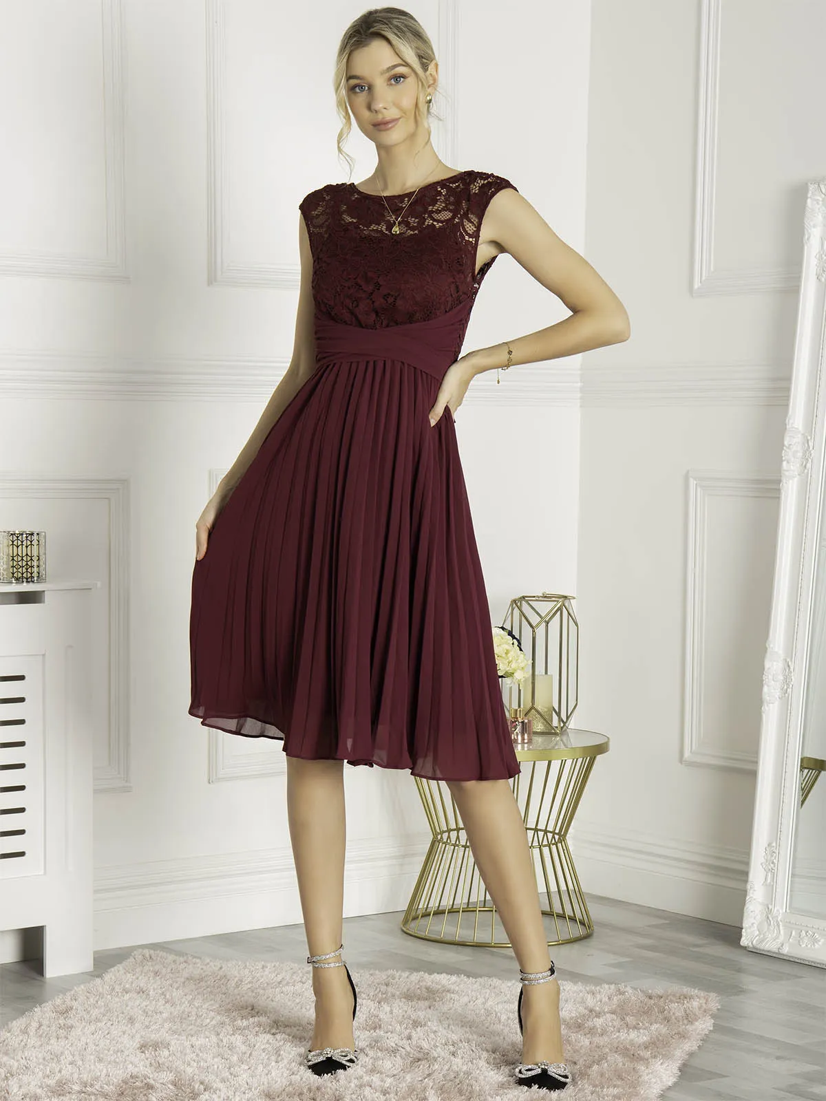 Cindy Lace Bodice Pleated Dress, Burgundy