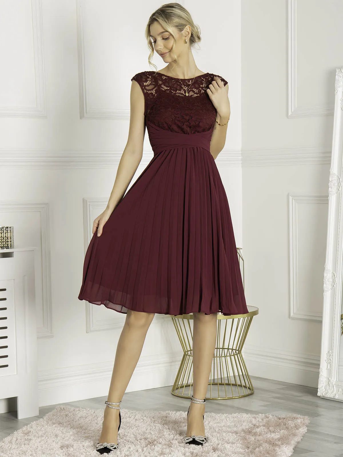 Cindy Lace Bodice Pleated Dress, Burgundy