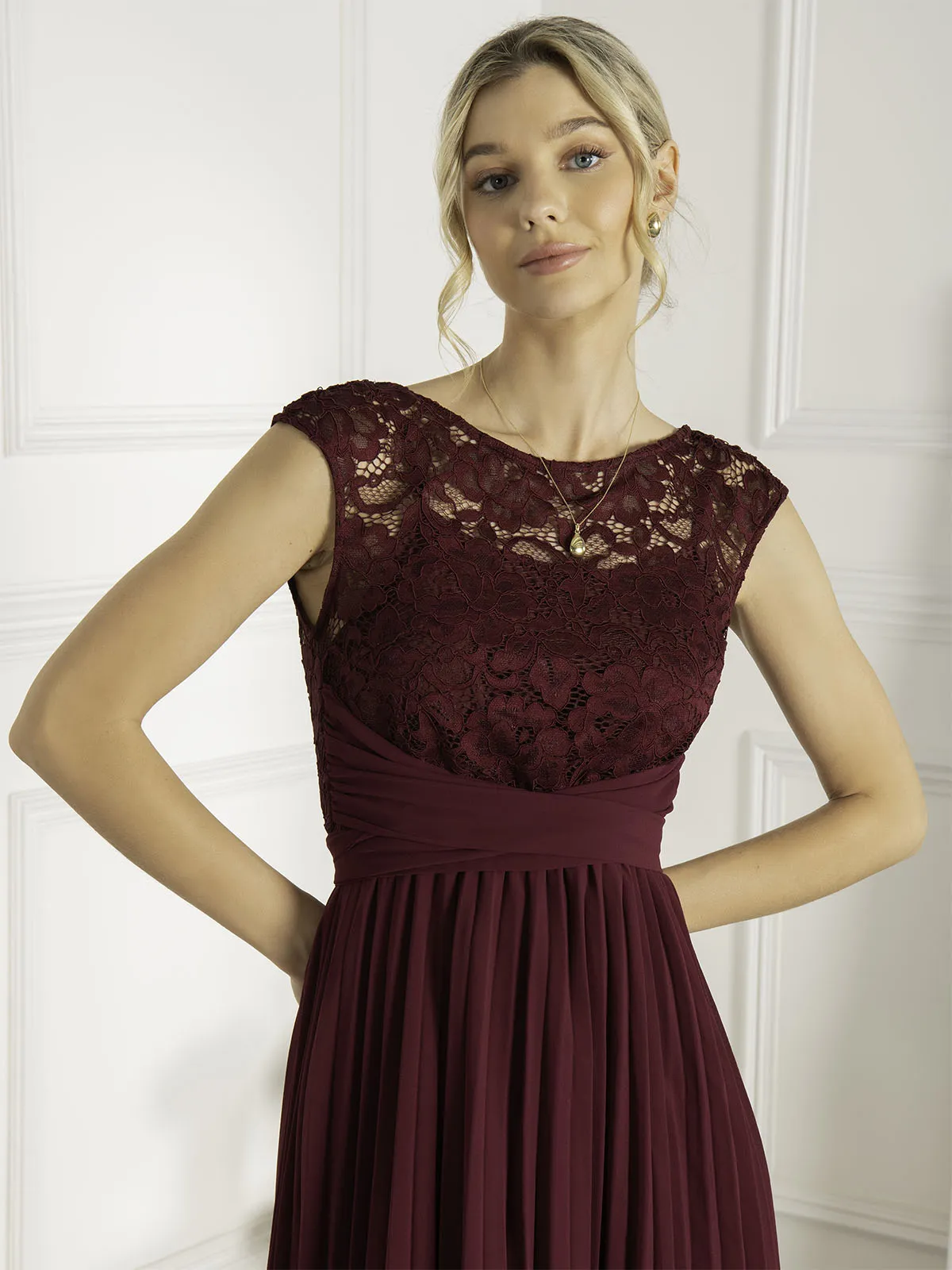 Cindy Lace Bodice Pleated Dress, Burgundy