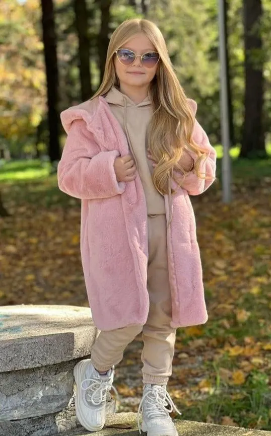 CLEARANCE DEAL - Mariposa Children's Boutique AW22 - Girls Camel Tracksuit with Pink Faux Fur Coat