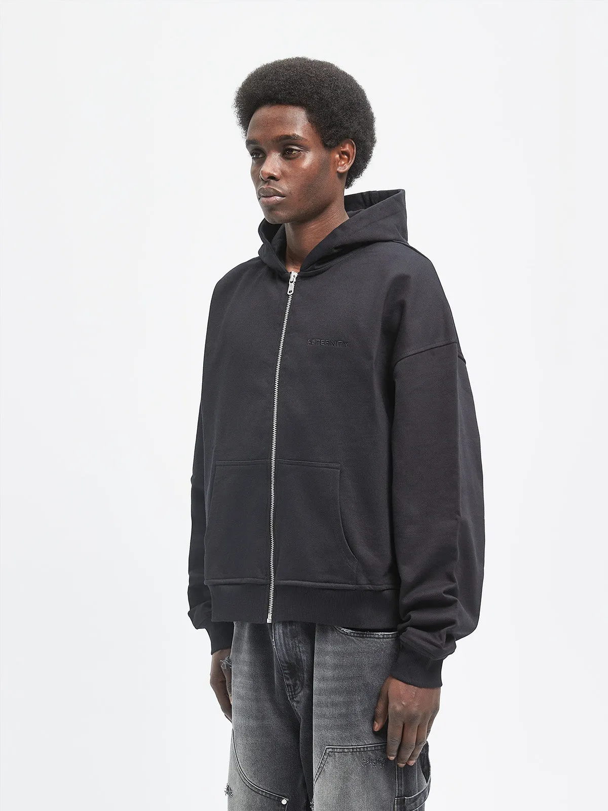 ESSENTIAL ZIP HOODIE - BLACK