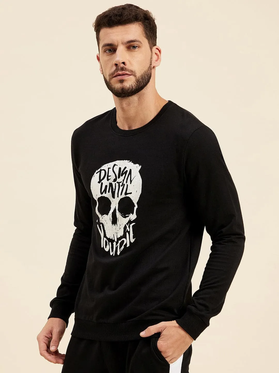 Men Black Foil Print Sweatshirt