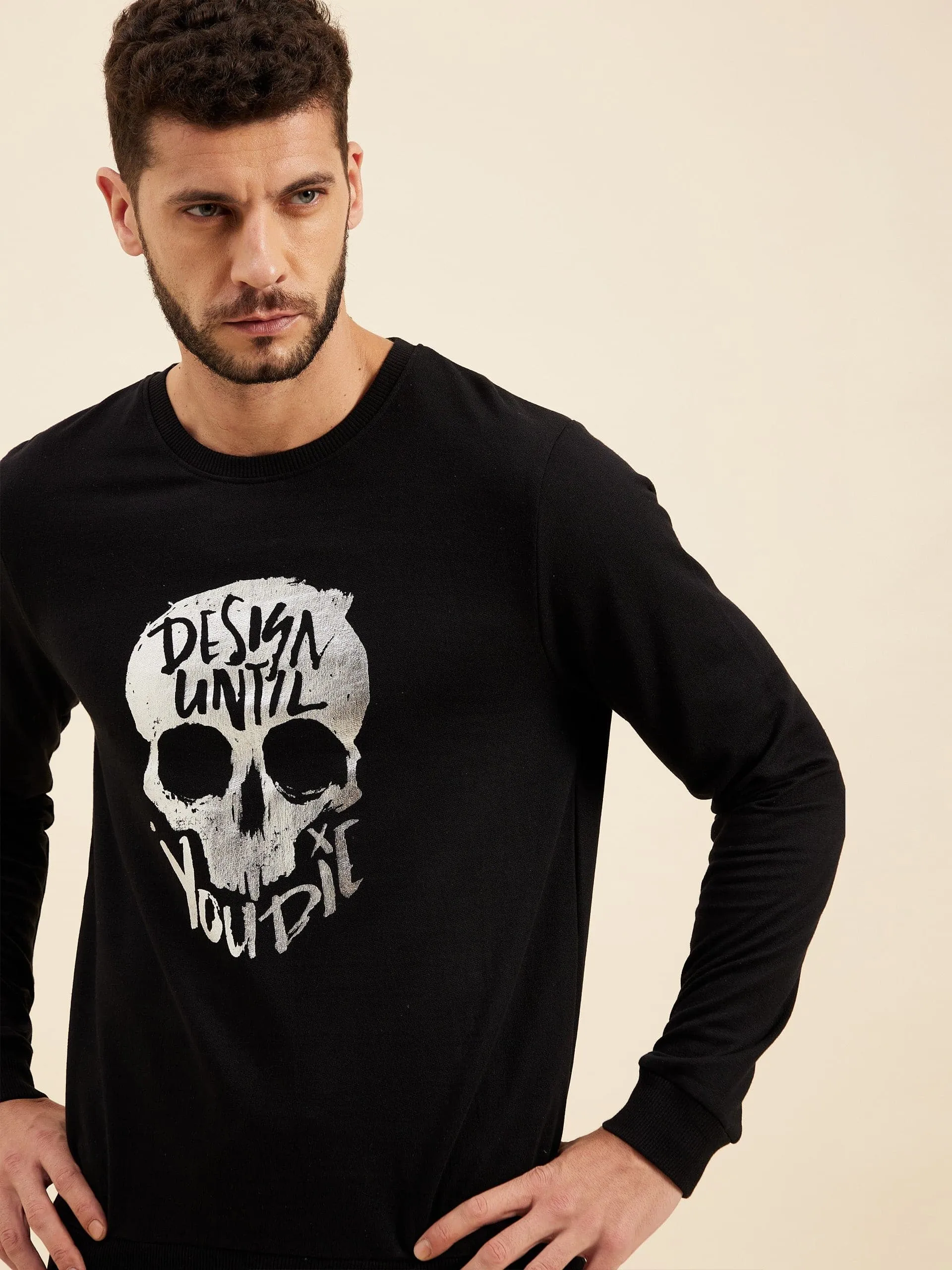 Men Black Foil Print Sweatshirt