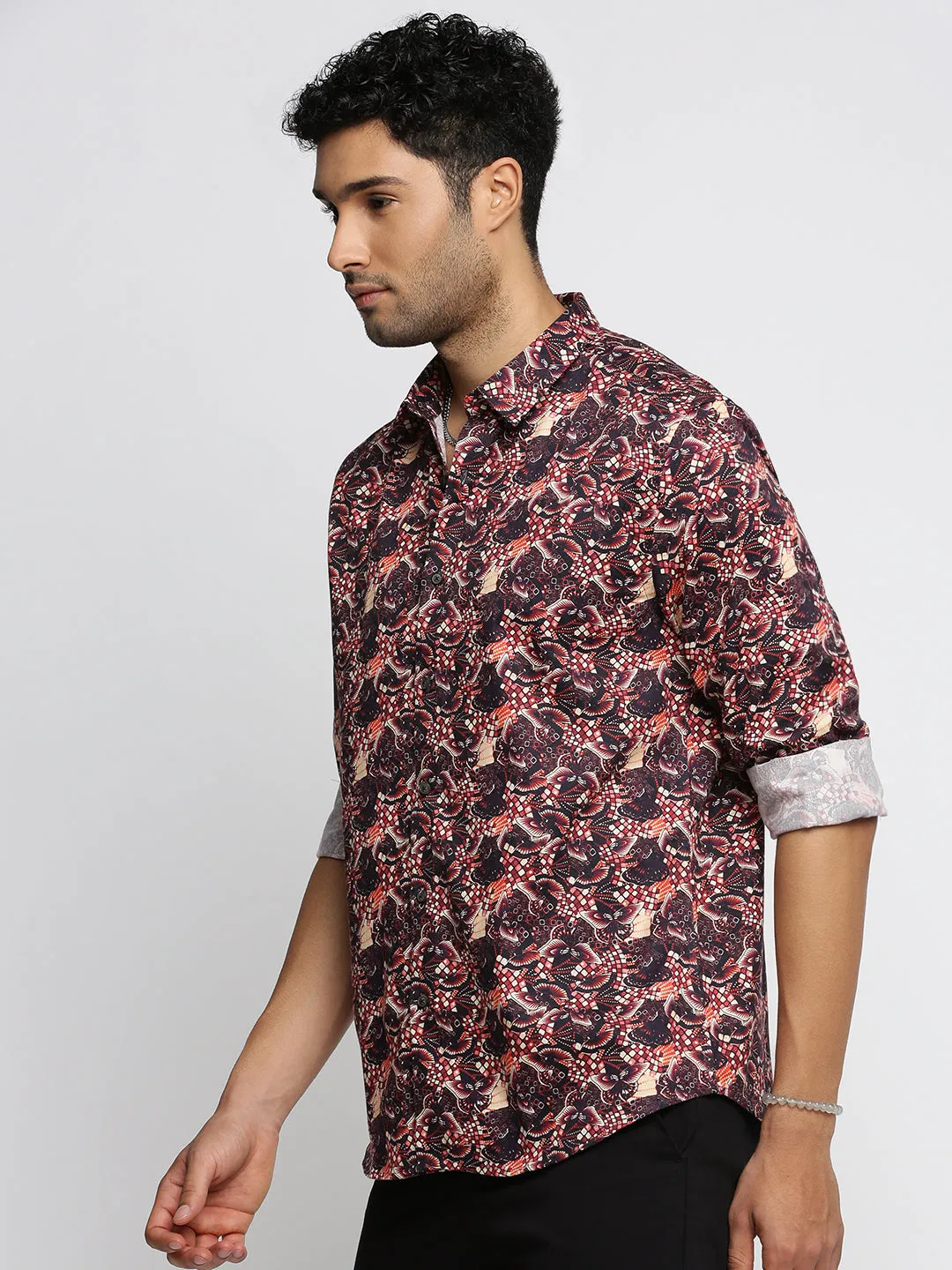 Men Maroon Spread Collar Graphic Shirt