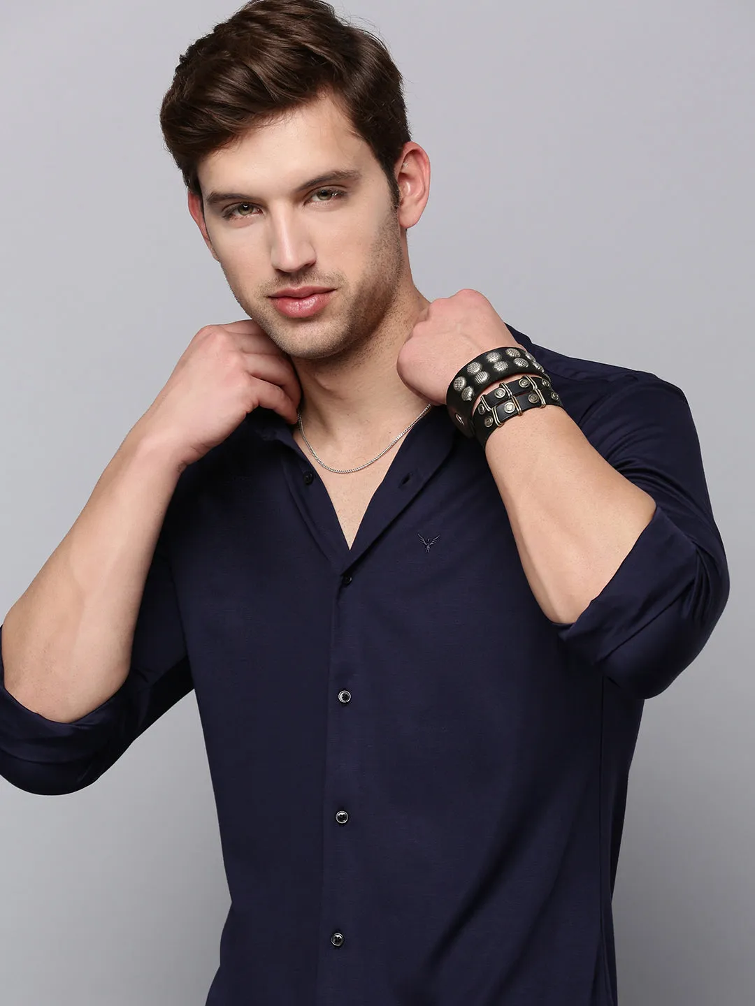 Men Navy Solid Casual Shirt