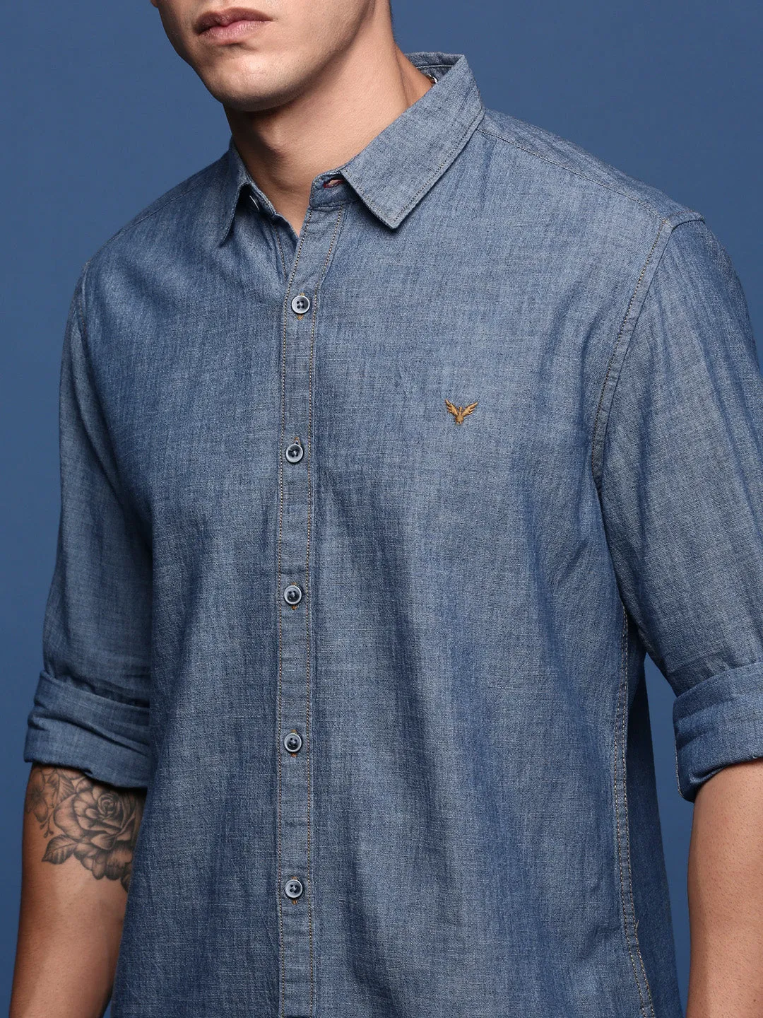 Men Solid Blue Slim Fit Shirt