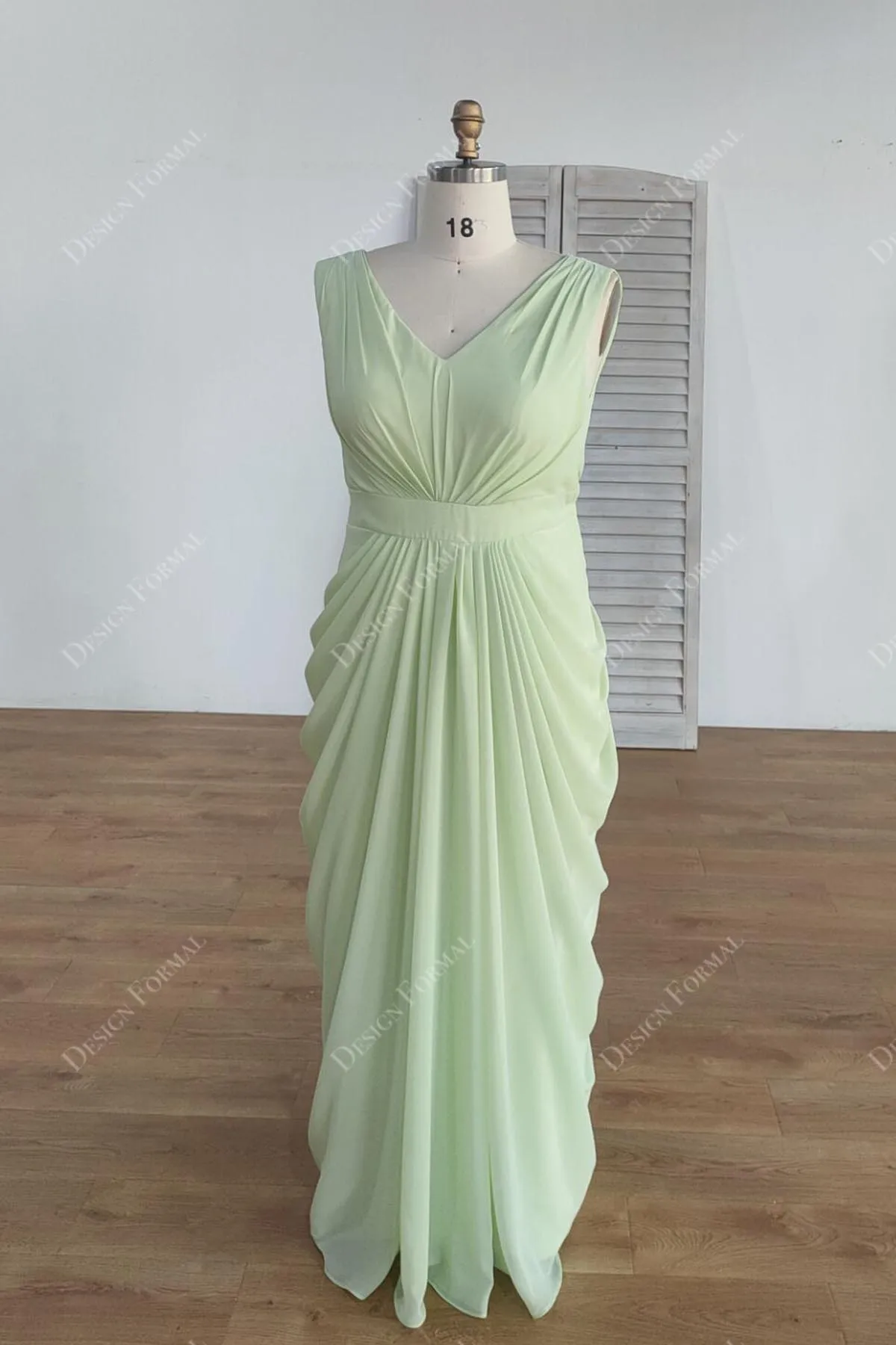 Plus Size Sage Chiffon V-neck Sheath Floor Length Formal Dress