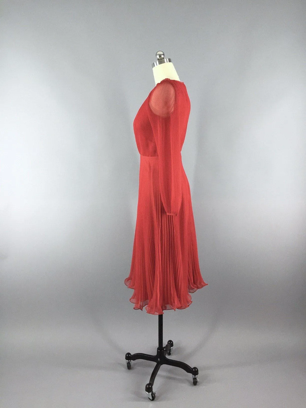 Vintage 80s Dress / Red Chiffon