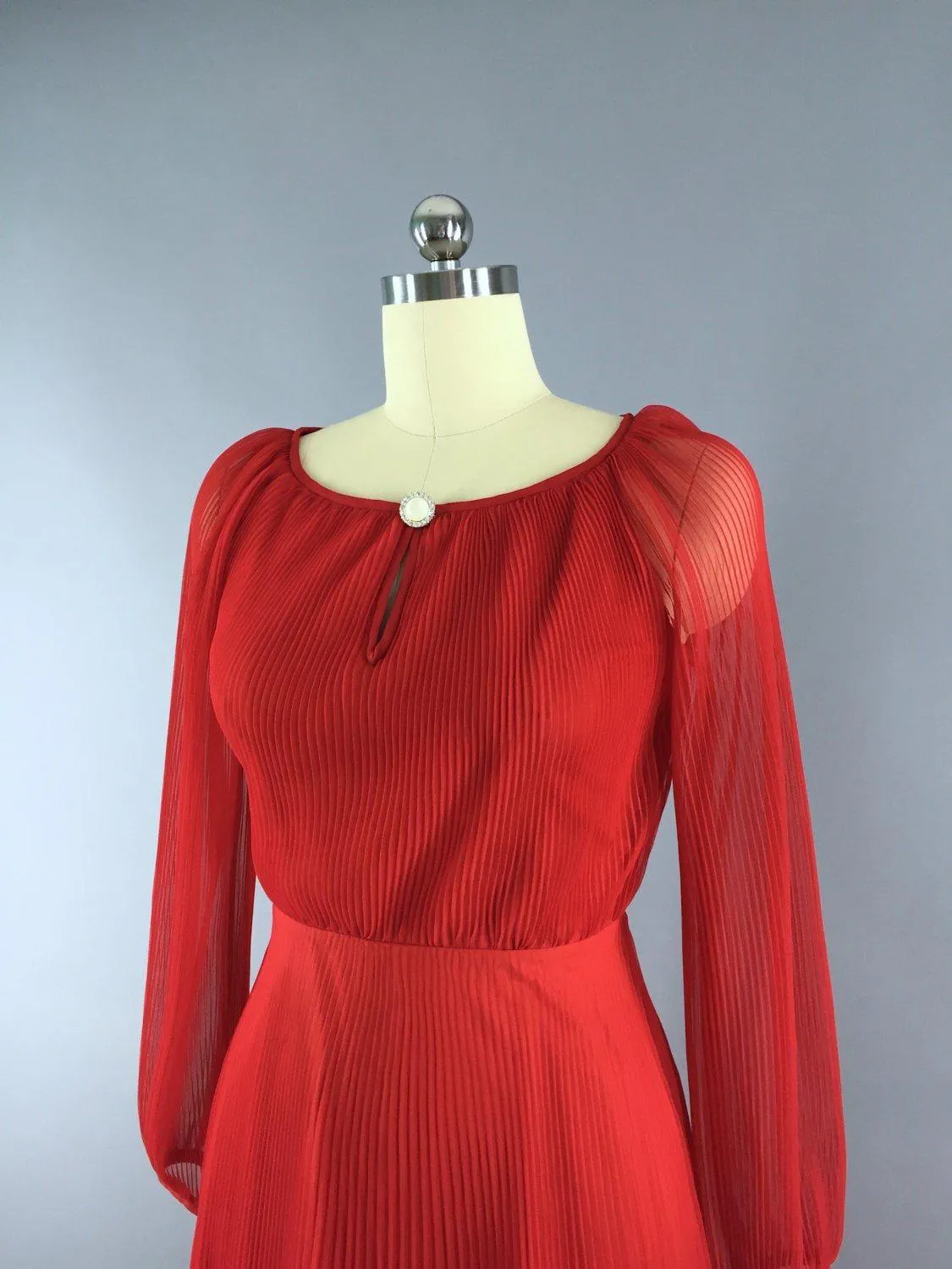 Vintage 80s Dress / Red Chiffon